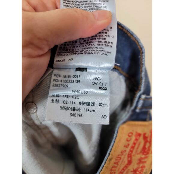 Levi's 541 Men's Jeans Size 40x30 Medium Wash Straight Leg - Picture 6 of 6